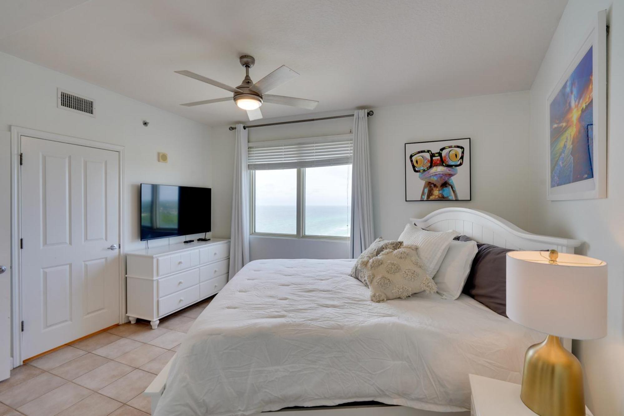 Beachfront Pcb Condo With Ocean View, Pool Access! Panama City Beach Eksteriør bilde